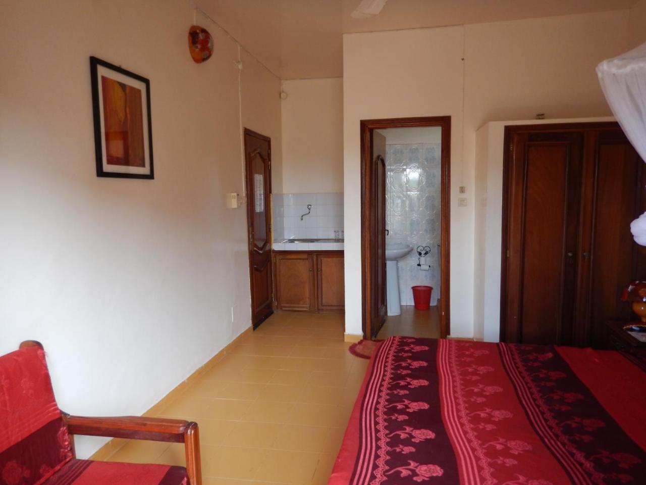 Residence Saint James Somone Bagian luar foto